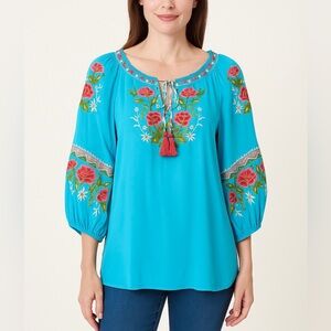 ▪️John Mark Embroidered Floral Tie Front Blouse Tunic Top